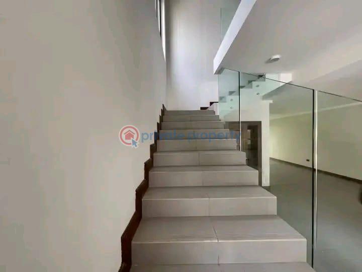 3 bedroom Townhouse For Rent Cantonments Accra - 4