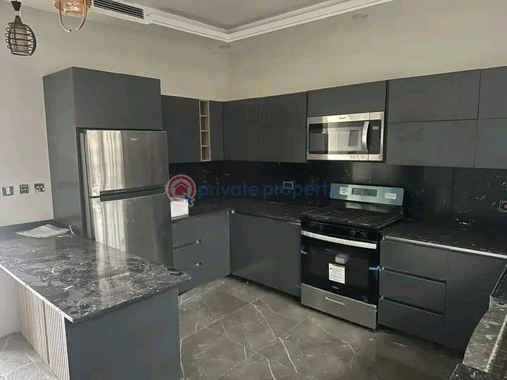 4 bedroom Townhouse For Rent East Airport Airport Residential Area Accra - 7