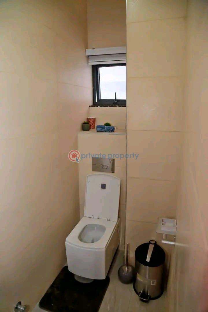 4 bedroom Townhouse For Rent Labone Labadi-Aborm Accra - 8