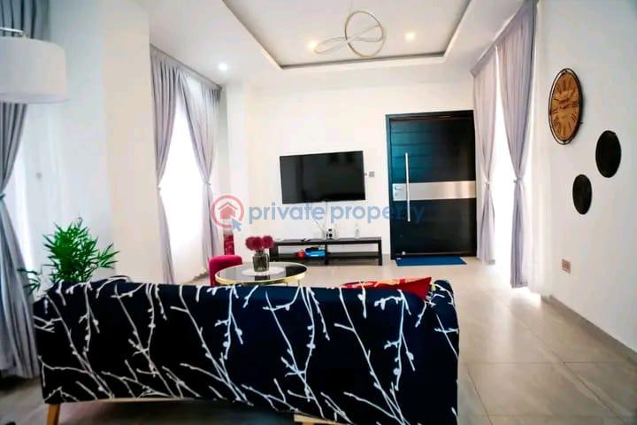 4 bedroom Townhouse For Rent Labone Labadi-Aborm Accra - 3