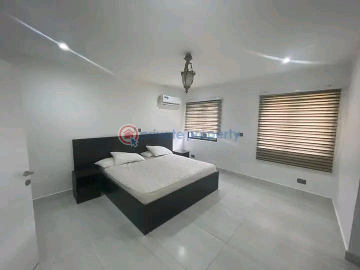 4 bedroom Townhouse For Rent Labone Labadi-Aborm Accra - 3