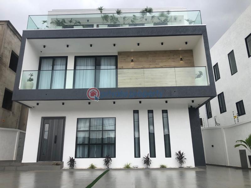 6 bedroom House For Sale Near Makarios Church (gate) East Legon Hills Accra - 0