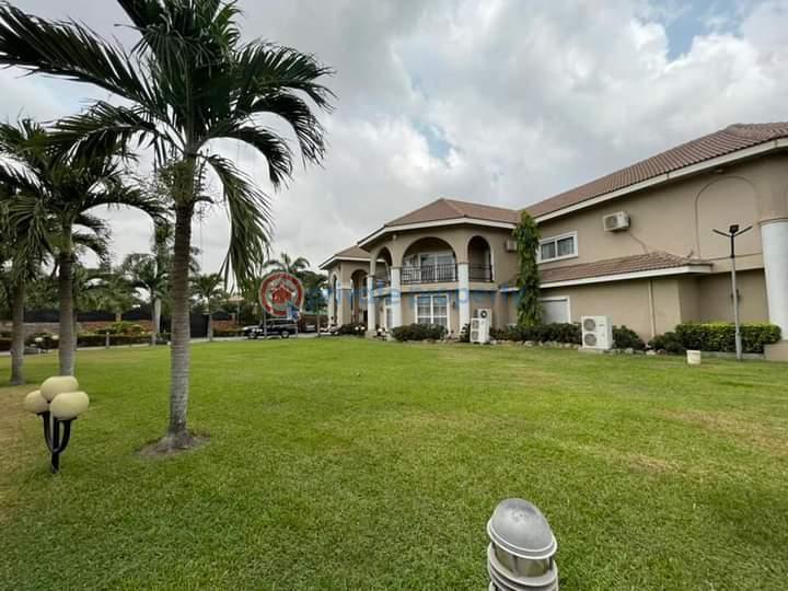 9 bedroom House For Sale Trassacco School Junction Adjiringanor East Legon Accra - 4