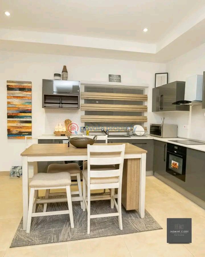 2 bedroom Apartment Short let East Legon Accra - 4