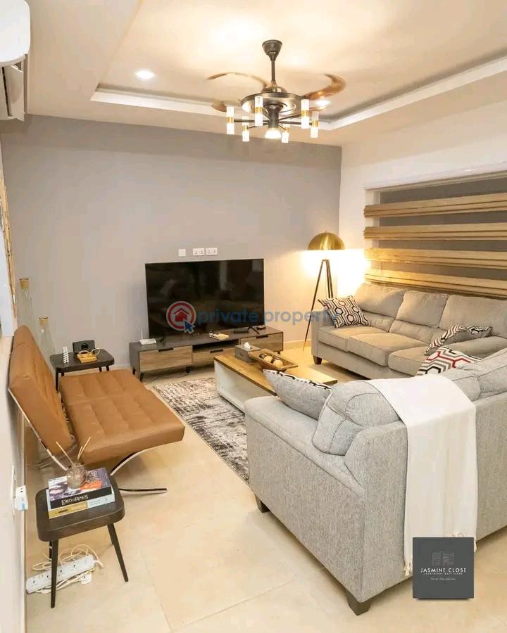 2 bedroom Apartment Short let East Legon Accra - 5