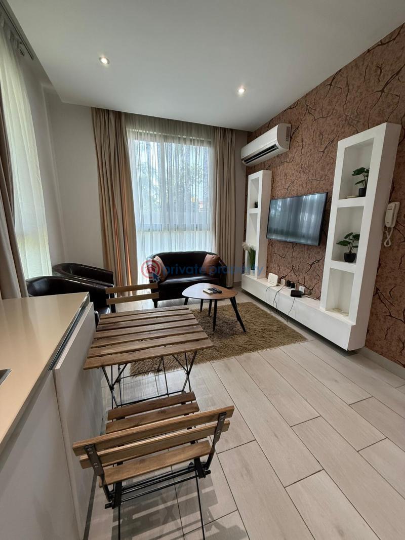 1 bedroom Apartment Short let Cantonments Accra - 2