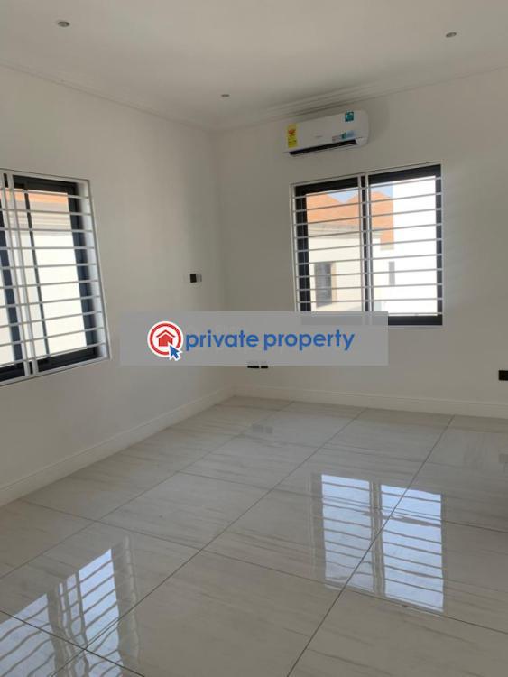 4 bedroom Detached Duplex For Sale &nbsp;aviation Ogbojo Adenta Municipal Accra - 12