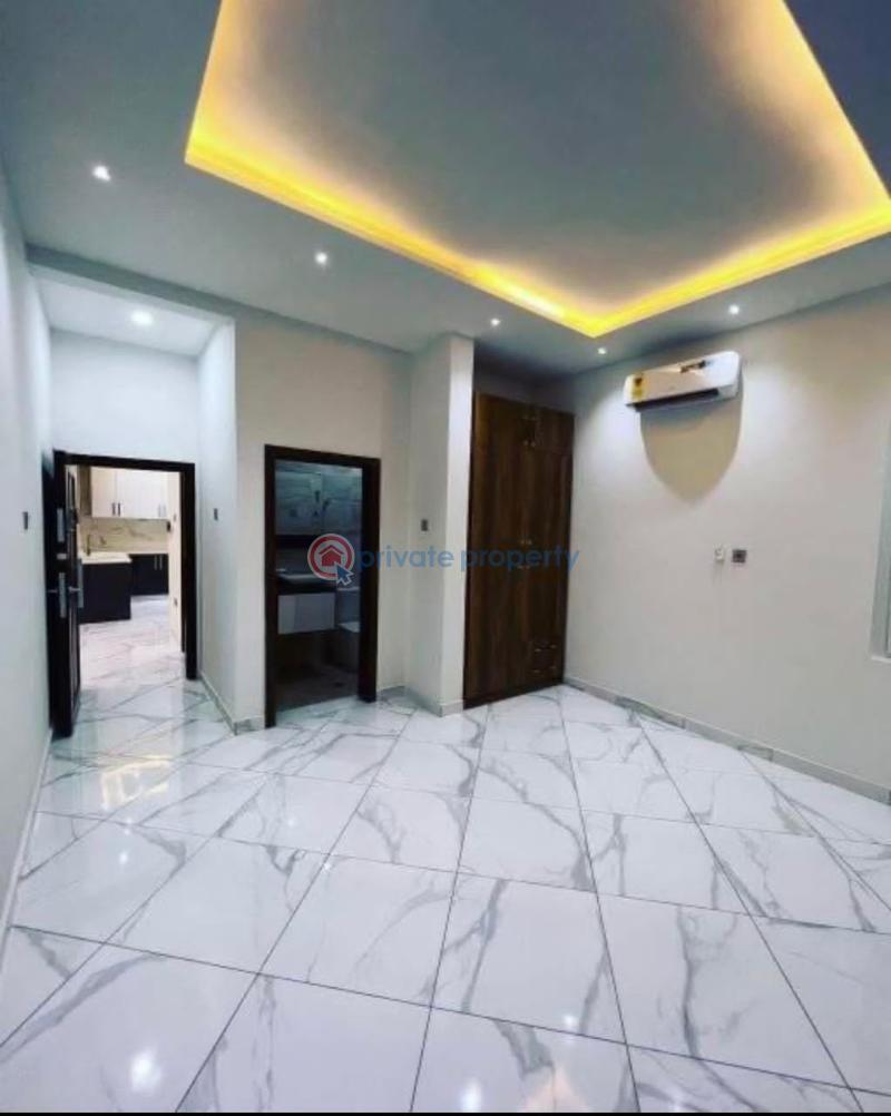 5 bedroom House For Sale Ogbojo Accra East Legon  - 8
