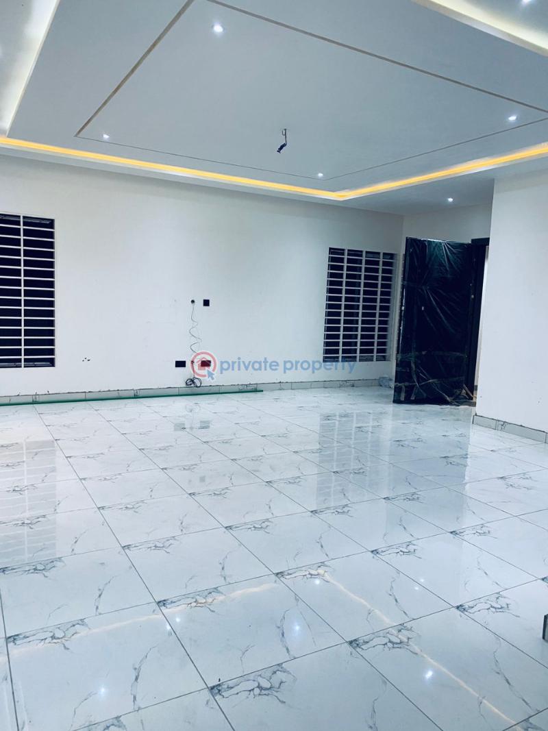 3 bedroom House For Sale Lakeside Estates. Adenta Municipal Accra - 2