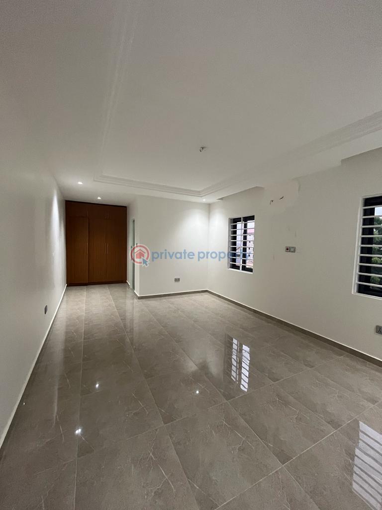 5 bedroom House For Sale Lakeside Estates. Adenta Municipal Accra - 7