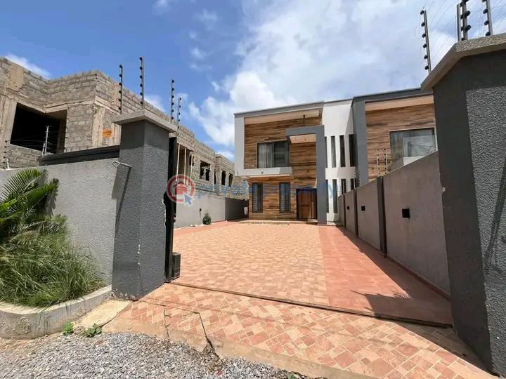 3 bedroom House For Rent Adjiringanor East Legon Accra - 1