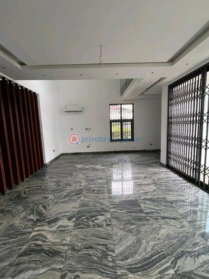 4 bedroom Townhouse For Rent A& C Mall East Legon Accra - 2