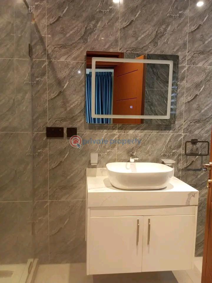4 bedroom Townhouse For Rent Airport Residential Area Accra - 5