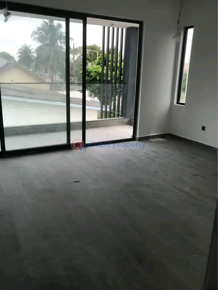 4 bedroom Townhouse For Rent Dzorwulu Accra - 3