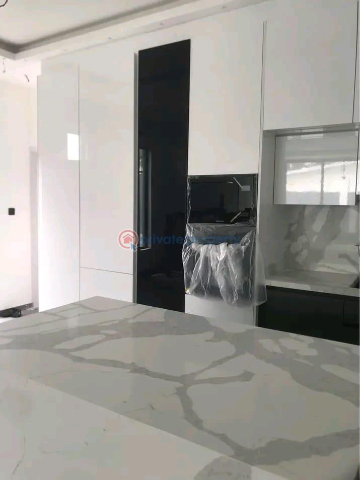 4 bedroom Townhouse For Rent Dzorwulu Accra - 4