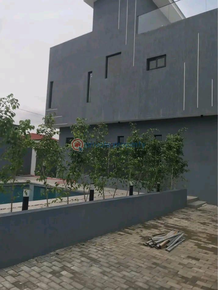 4 bedroom Townhouse For Rent Dzorwulu Accra - 8