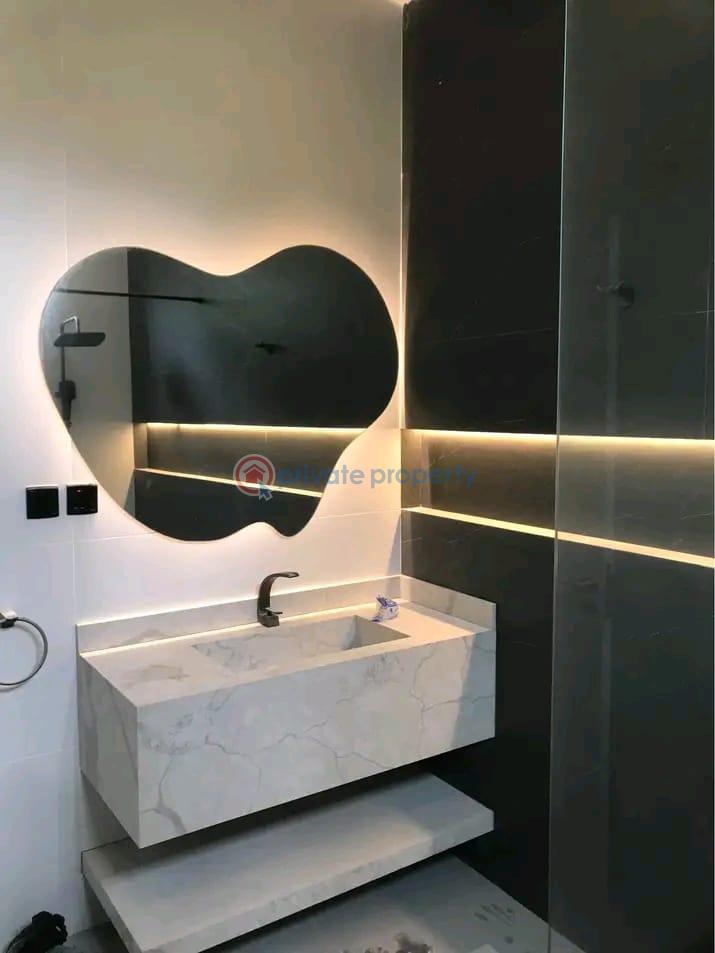 4 bedroom Townhouse For Rent Dzorwulu Accra - 1