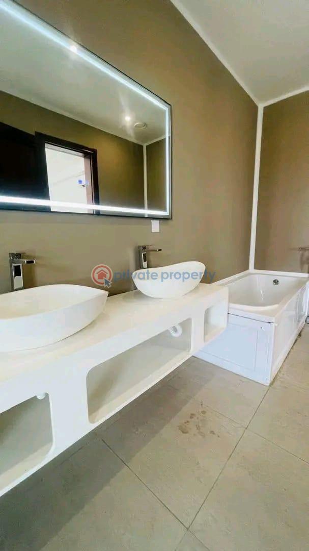 4 bedroom Townhouse For Rent Tse Addo Accra - 3