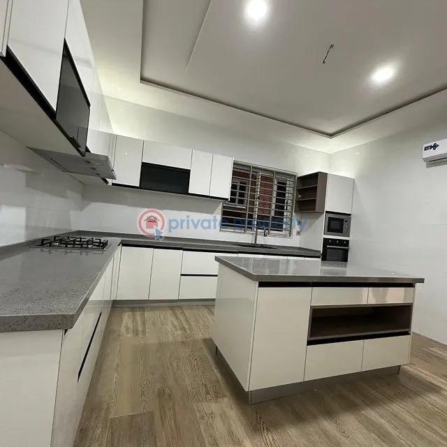 4 bedroom House For Sale Lakeside Estates. Adenta Municipal Accra - 11