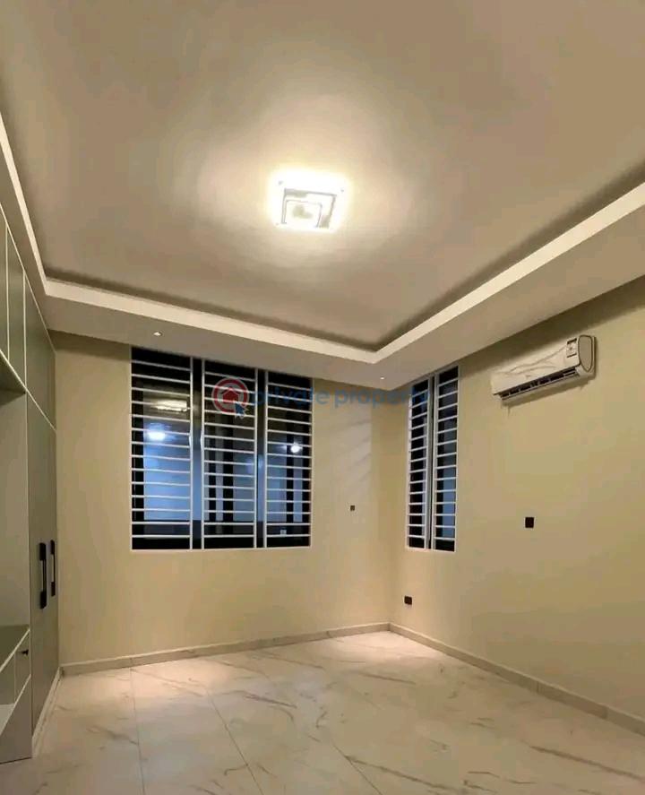 6 bedroom Townhouse For Sale Tse Addo Accra - 7