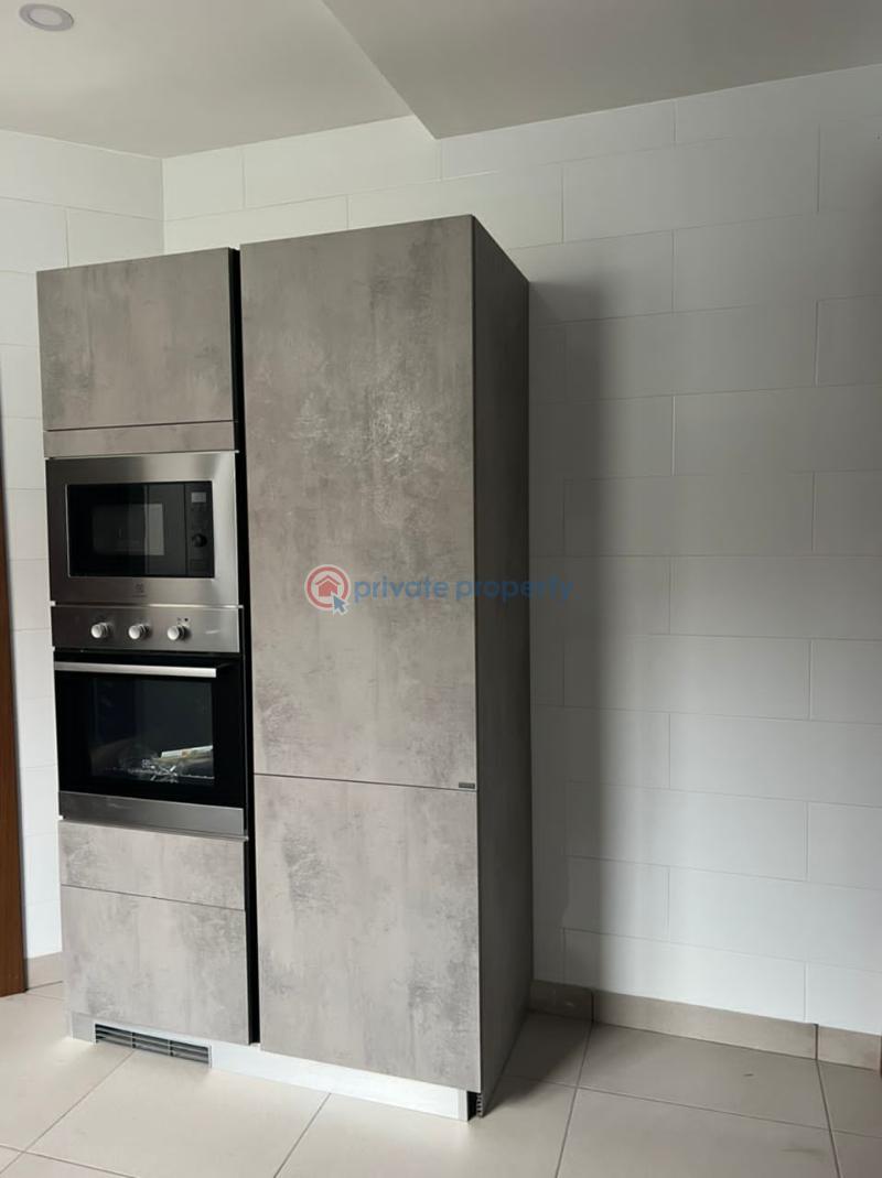 2 bedroom Apartment For Rent East Airport Airport Residential Area Accra - 4