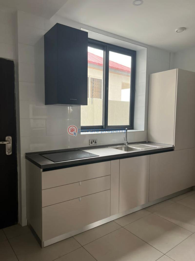 2 bedroom Apartment For Rent East Airport Airport Residential Area Accra - 3