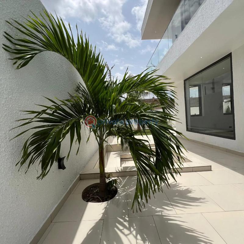6 bedroom House For Sale Oyarifa La Nkwantanang Madina Municipal Accra - 2