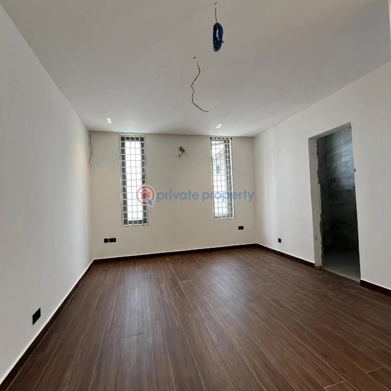 6 bedroom House For Sale Oyarifa La Nkwantanang Madina Municipal Accra - 11