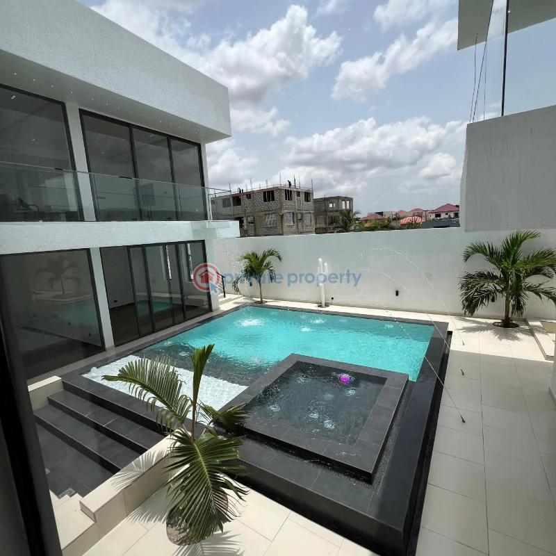 6 bedroom House For Sale Oyarifa La Nkwantanang Madina Municipal Accra - 4