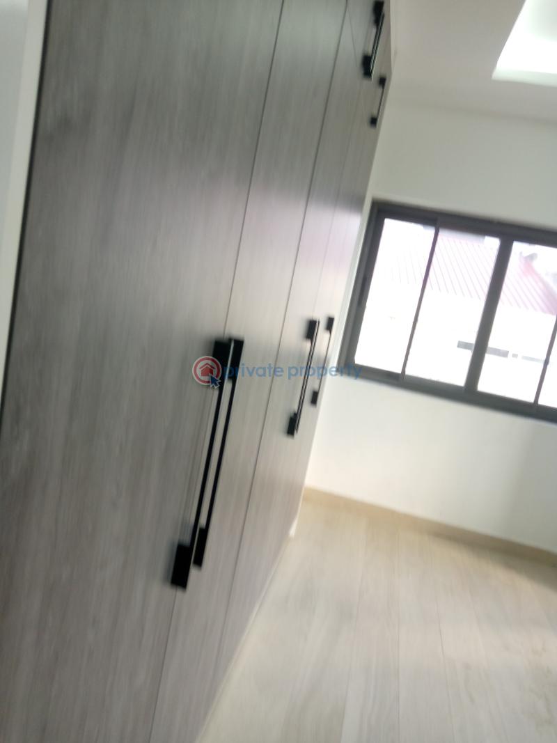 2 bedroom Apartment Short let Dzorwulu Accra - 6