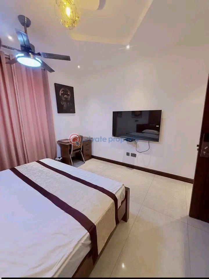3 bedroom Apartment For Rent East Airport Airport Residential Area Accra - 4