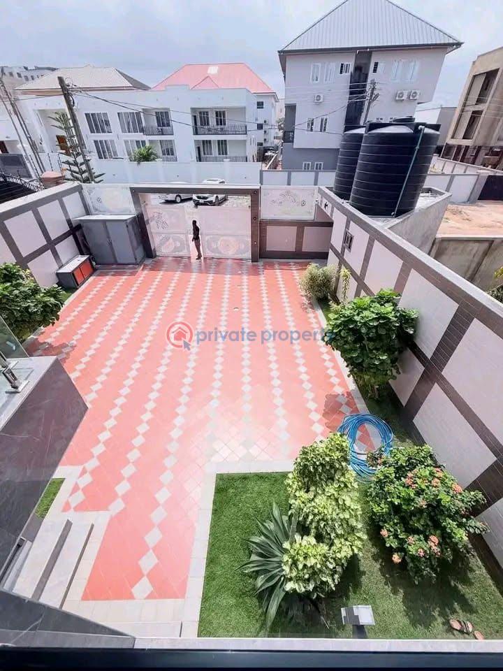 3 bedroom Apartment For Rent East Airport Airport Residential Area Accra - 1