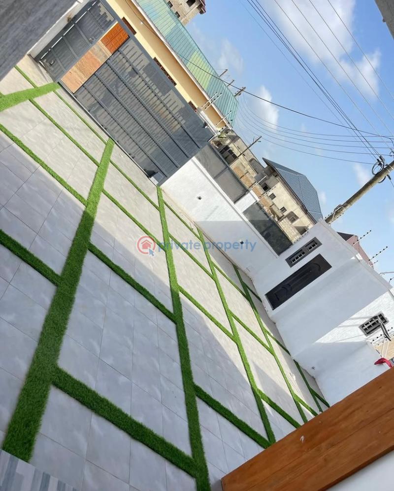 3 bedroom House For Sale Lakeside Estates Accra Metropolitan  - 7