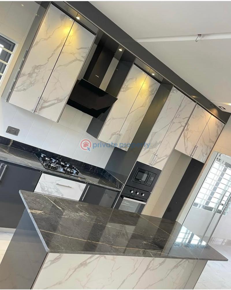 3 bedroom House For Sale Lakeside Estates Accra Metropolitan  - 5