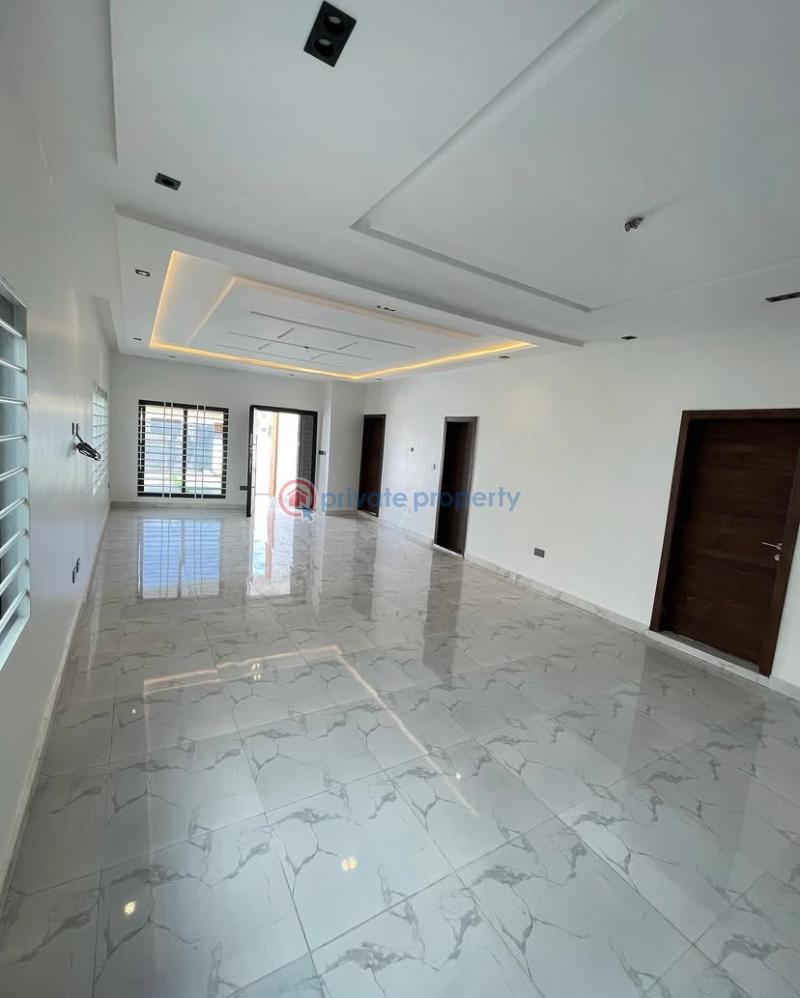 3 bedroom House For Sale Lakeside Estates Accra Metropolitan  - 6