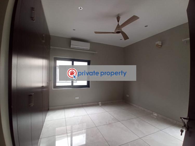 3 bedroom Detached Duplex For Sale &nbsp;adenta (ritz Junction ) Ga East Municipal Accra - 9