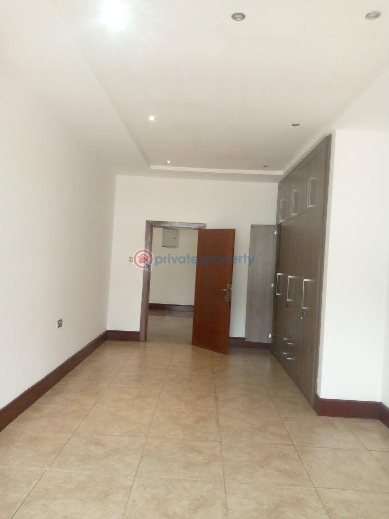 3 bedroom Townhouse For Rent Airport Residential Area Accra - 2