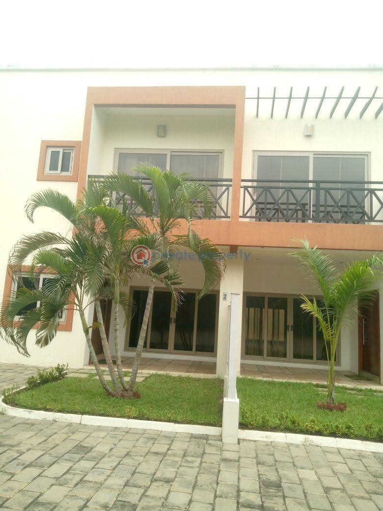 3 bedroom Townhouse For Rent Airport Residential Area Accra - 0
