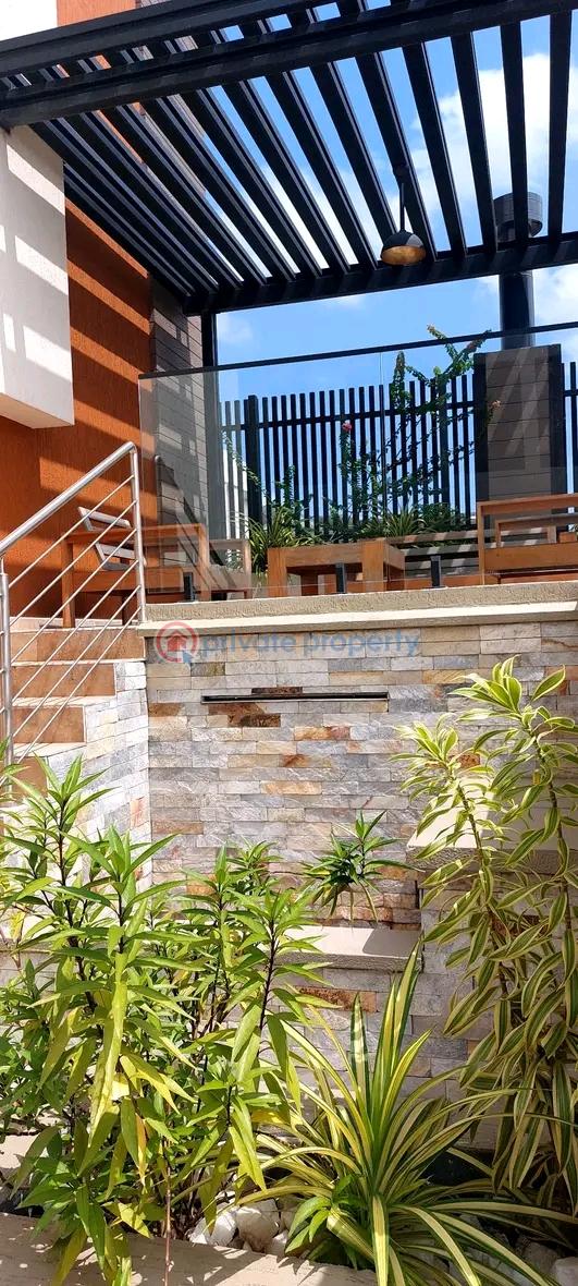 3 bedroom Townhouse For Rent Airport Residential Area Accra - 1