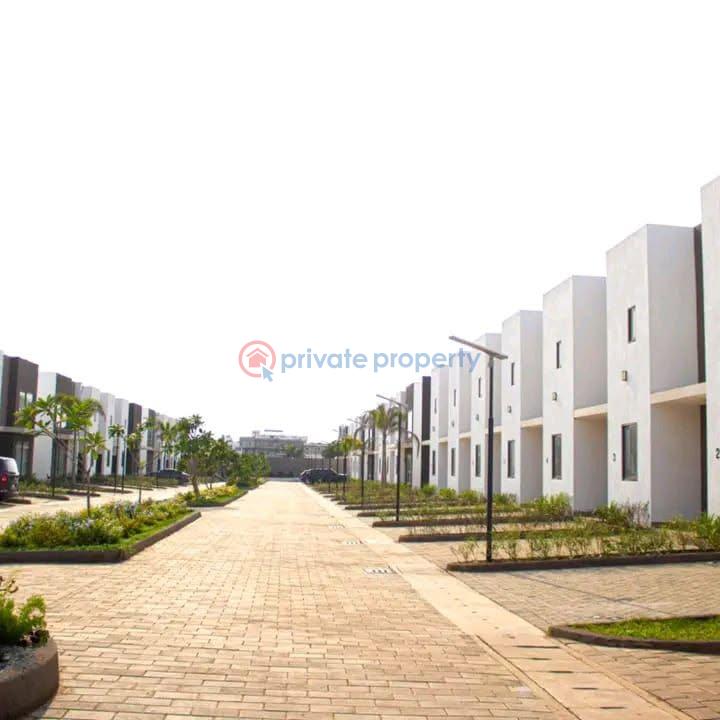 3 bedroom Townhouse For Sale Cantonments Accra - 1
