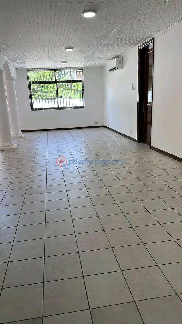 4 bedroom Townhouse For Rent Cantonments Accra - 4