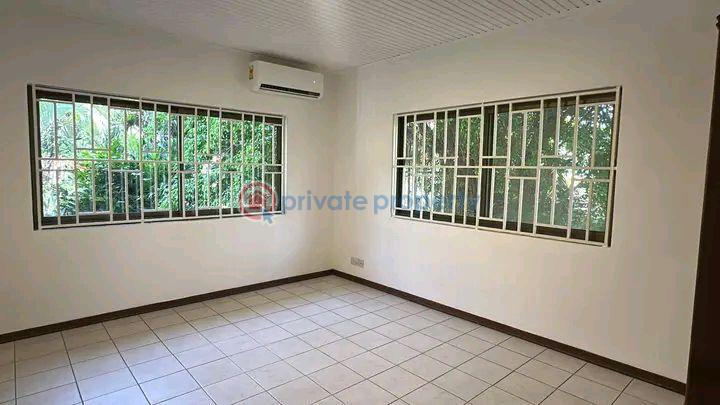 4 bedroom Townhouse For Rent Cantonments Accra - 12