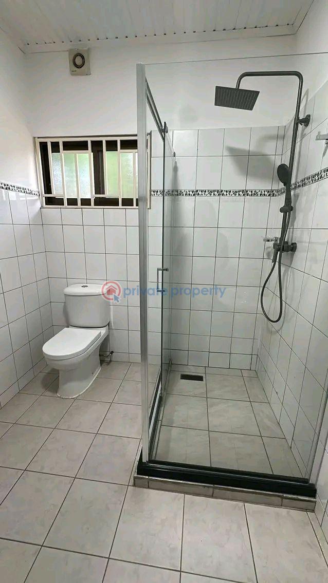 4 bedroom Townhouse For Rent Cantonments Accra - 5