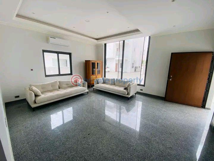 4 bedroom House For Rent Airport Residential Area Accra - 14
