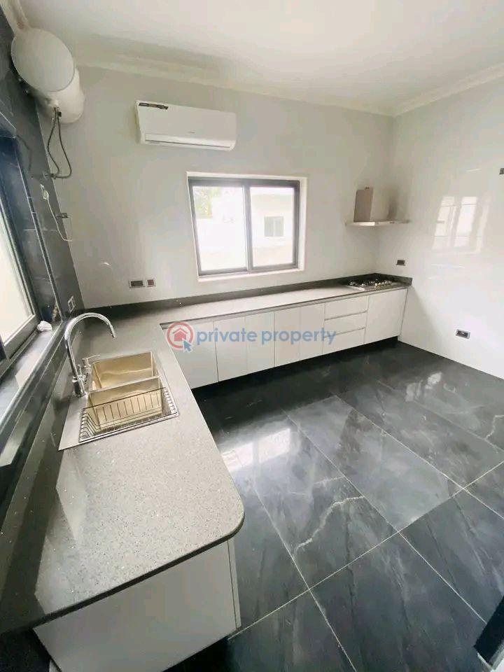 4 bedroom House For Rent Airport Residential Area Accra - 12