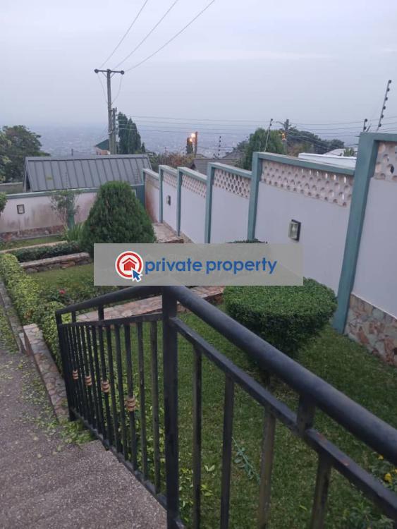 5 bedroom House For Sale &nbsp;aburi Akuapim South Municipal Eastern Region - 1