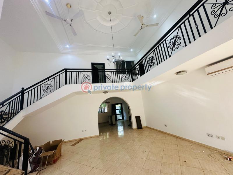 4 bedroom House For Rent North Ridge Accra - 8