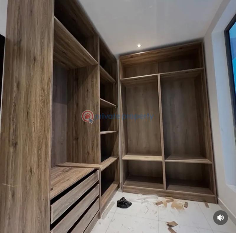 4 bedroom House For Sale Ashaley Botwe Adenta Municipal Accra - 4