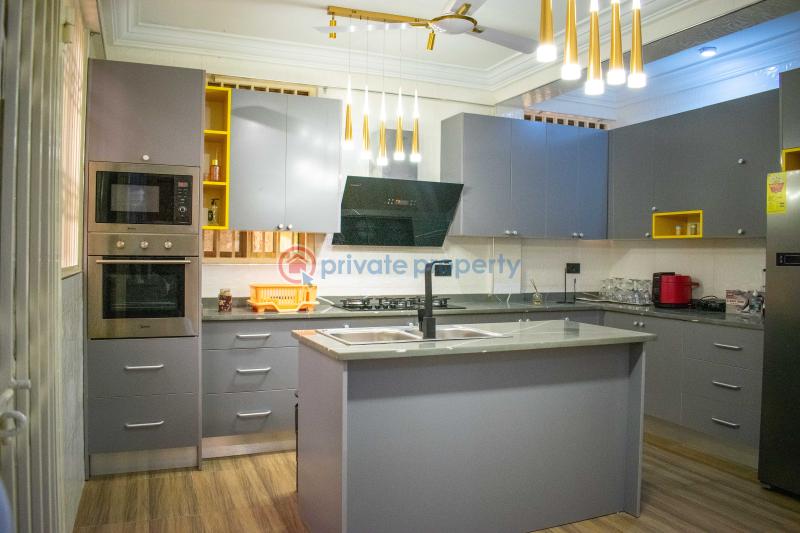 4 bedroom Semi detached Duplex Short let Cape Coast Jukwa Road, Mpeasem Ame Zion School First Speed Ramp Cape Coast Metropolitan Central Region - 10