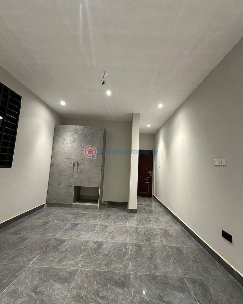 4 bedroom House For Sale Lakeside East Legon Accra - 3